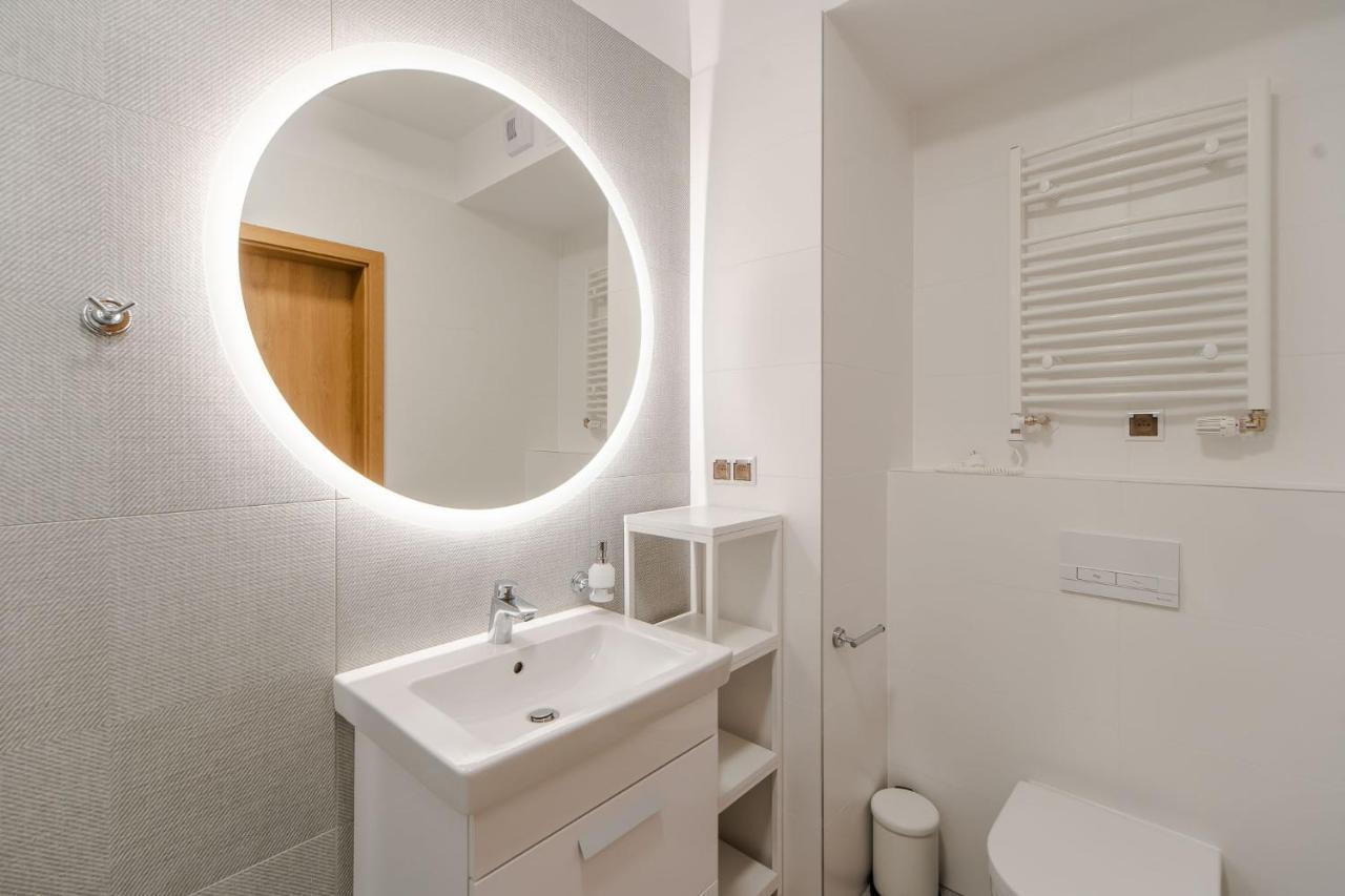 Aquamarina Prima 58 By Renters Apartman Miedzyzdroje Kültér fotó